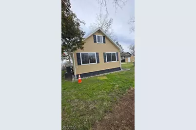 54 Riverview Cir, Little Falls Township, NJ 07424 - Photo 2