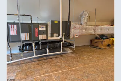 54 Riverview Cir, Little Falls Township, NJ 07424 - Photo 8