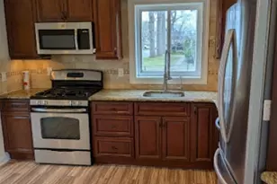 54 Riverview Cir, Little Falls Township, NJ 07424 - Photo 10