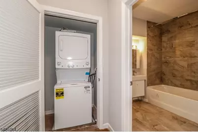 33 2nd St, Raritan, NJ 08869 - Photo 6