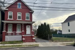 17 Home St, Franklin Township, NJ 08873 - Photo 2