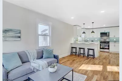 495 S Clinton St, East Orange, NJ 07018 - Photo 4