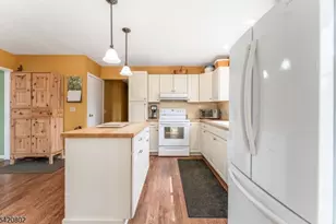 447 Bellwood Ave, Bethlehem Township, NJ 08802 - Photo 20