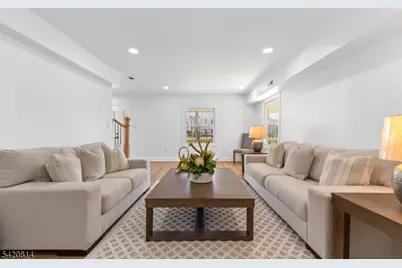 101 Bayberry Ln, Willingboro Twp., NJ 08046 - Photo 2