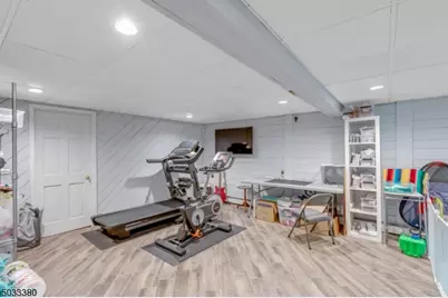 28 Edgehill Ave, Chatham, NJ 07928 - Photo 18