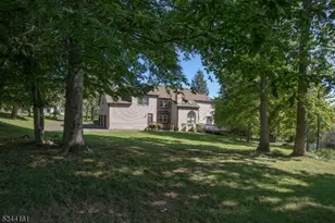 16 Manor Dr, Morris Township, NJ 07960 - Photo 38