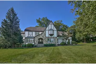 16 Manor Dr, Morris Township, NJ 07960 - Photo 1