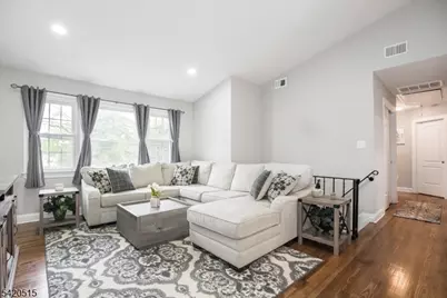 506 Durban Ave, Hopatcong, NJ 07843 - Photo 4