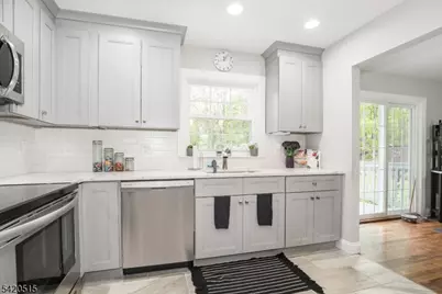 506 Durban Ave, Hopatcong, NJ 07843 - Photo 2