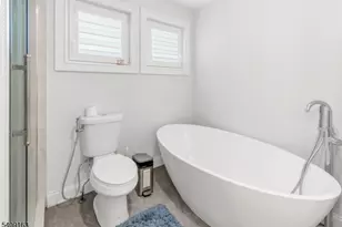 112 E 12th St, Linden, NJ 07036 - Photo 20