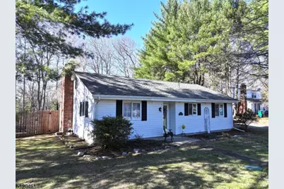 317 Wagon Wheel Rd, Montague, NJ 07827 - Photo 2