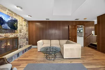 43 Old Mill Dr, Denville, NJ 07834 - Photo 8