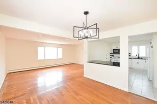 100 Eastern Wy, Rutherford, NJ 07070 - Photo 6