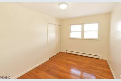 100 Eastern Way, Rutherford, NJ 07070 - Photo 6