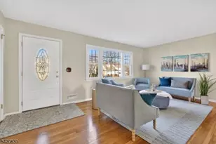 53 Patricia Pl, Clifton, NJ 07012 - Photo 4