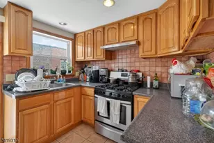 99 Bruen St, Newark, NJ 07105 - Photo 8