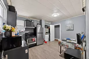 99 Bruen St, Newark, NJ 07105 - Photo 32