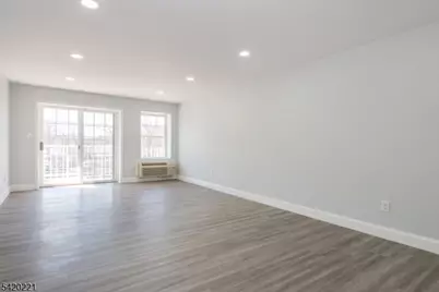 446 Passaic St #3F, Hackensack, NJ 07601 - Photo 6