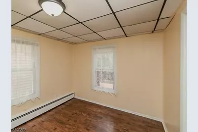 376 E Blackwell St #n/a, Dover, NJ 07801 - Photo 4