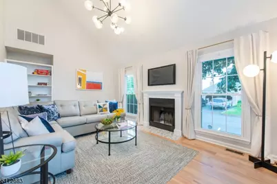 229 Crescenzi Ct, West Orange Township, NJ 07052 - Photo 4