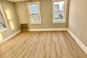 14 Guenther Pl, Passaic, NJ 07055 - Photo 8