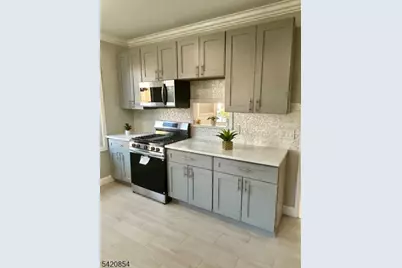 14 Guenther Pl, Passaic, NJ 07055 - Photo 2