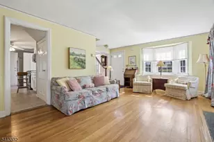 33 Coolidge Ave, West Caldwell, NJ 07006 - Photo 6