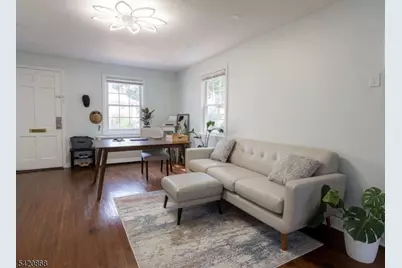293A Elmwood Ave #293A, Maplewood, NJ 07040 - Photo 2