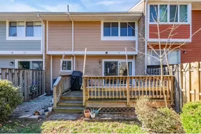 68 Chestnut Ct, Hillsborough Township, NJ 08844 - Photo 14