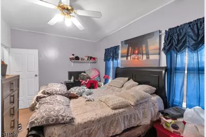 422 Schiller St, Elizabeth, NJ 07206 - Photo 12