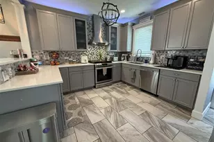 61 Bremond St, Belleville, NJ 07109 - Photo 8