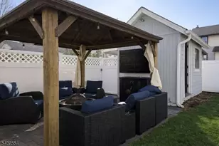 61 Bremond St, Belleville, NJ 07109 - Photo 24