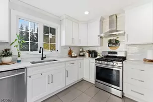 436 W Anderson St, Hackensack, NJ 07601 - Photo 14