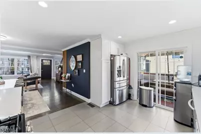 436 W Anderson St, Hackensack, NJ 07601 - Photo 16