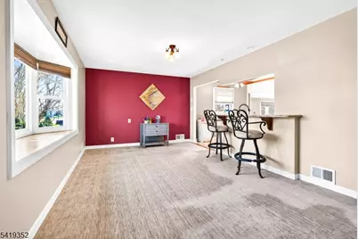 423 S Plainfield Ave, South Plainfield, NJ 07080 - Photo 6