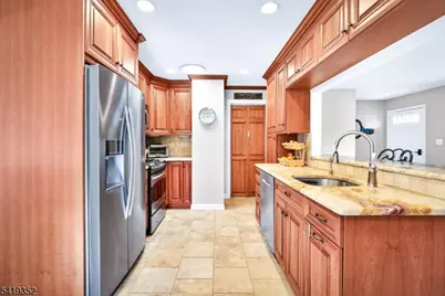 423 S Plainfield Ave, South Plainfield, NJ 07080 - Photo 10