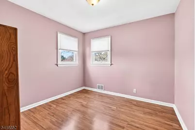 423 S Plainfield Ave, South Plainfield, NJ 07080 - Photo 18