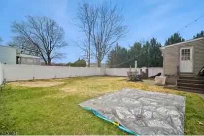 582 Belmont Ave, Haledon, NJ 07508 - Photo 30