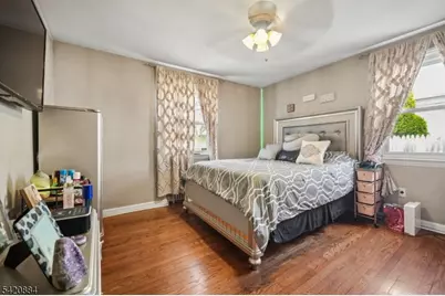 582 Belmont Ave, Haledon, NJ 07508 - Photo 16