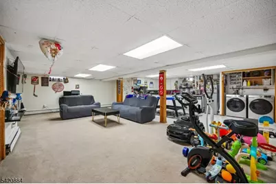 582 Belmont Ave, Haledon, NJ 07508 - Photo 28