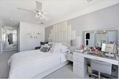 612 Lopez Ln, Morris Plains, NJ 07950 - Photo 18