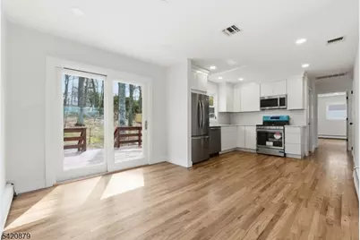 38 Wenonah Ave, Rockaway Township, NJ 07866 - Photo 10