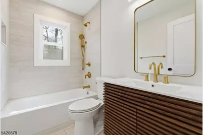 38 Wenonah Ave, Rockaway Township, NJ 07866 - Photo 14