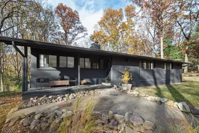 2 Audubon Dr, Denville, NJ 07834 - Photo 2