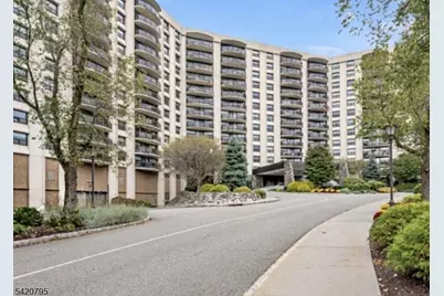 2 Claridge Dr #10-i, Verona, NJ 07044 - Photo 24