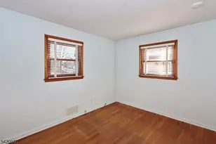 130 Warrenville Rd, Green Brook Township, NJ 08812 - Photo 18