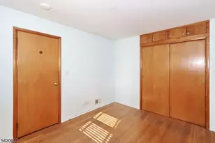 130 Warrenville Rd, Green Brook Township, NJ 08812 - Photo 20