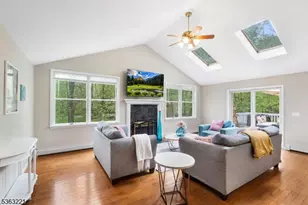 4 Grove St, Hampton Township, NJ 07860 - Photo 8