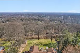 1531 Coles Ave, Mountainside, NJ 07092 - Photo 10