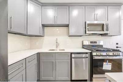 169 New St, Woodland Park, NJ 07424 - Photo 10